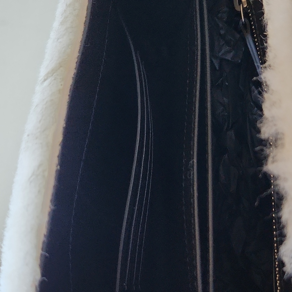 SAINT LAURENT YSL Toy Loulou Star Shearling Pouch Bag RARE - Picture 5 of 10